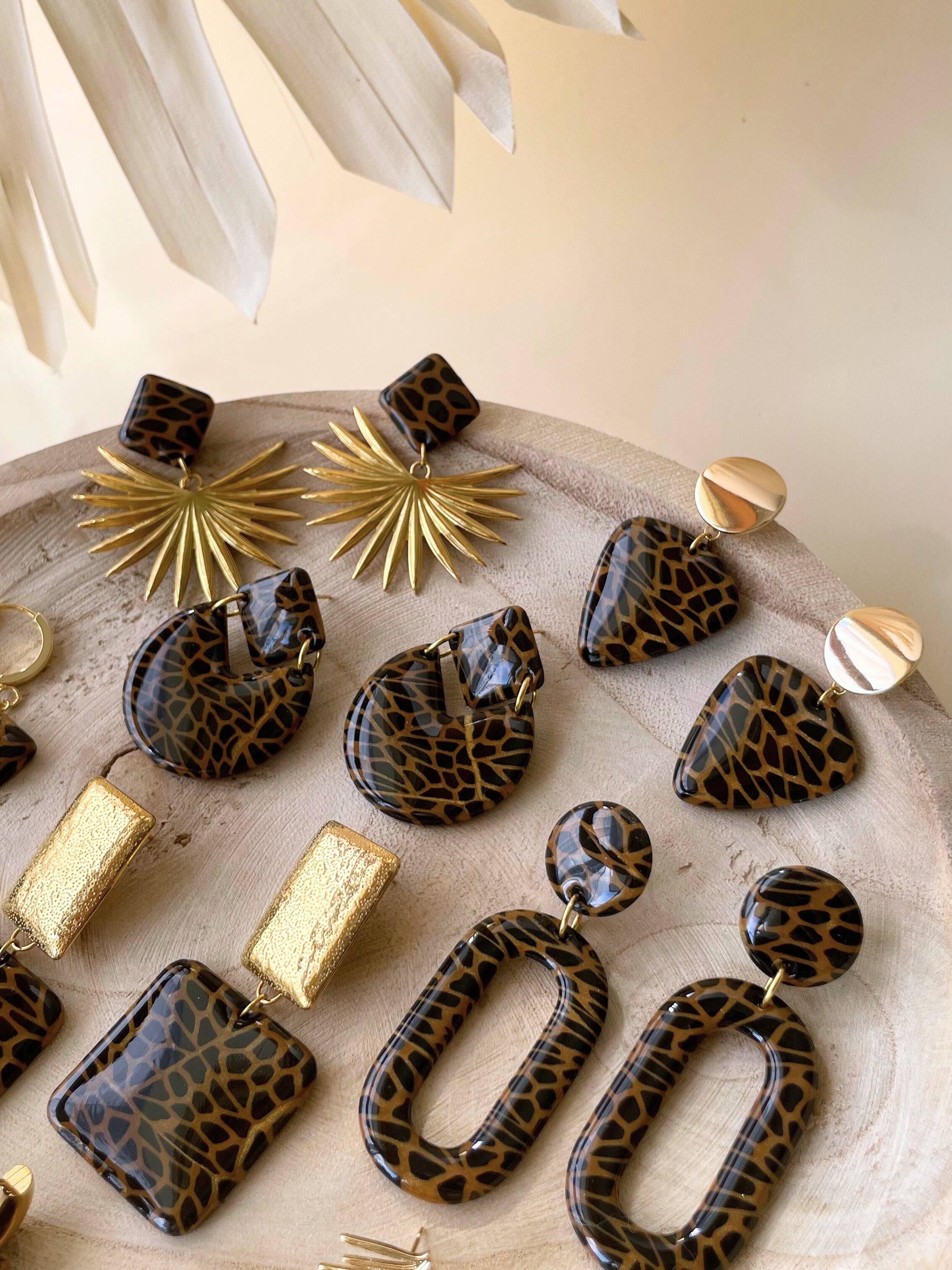 Brincos Ancara Preto et Dourado