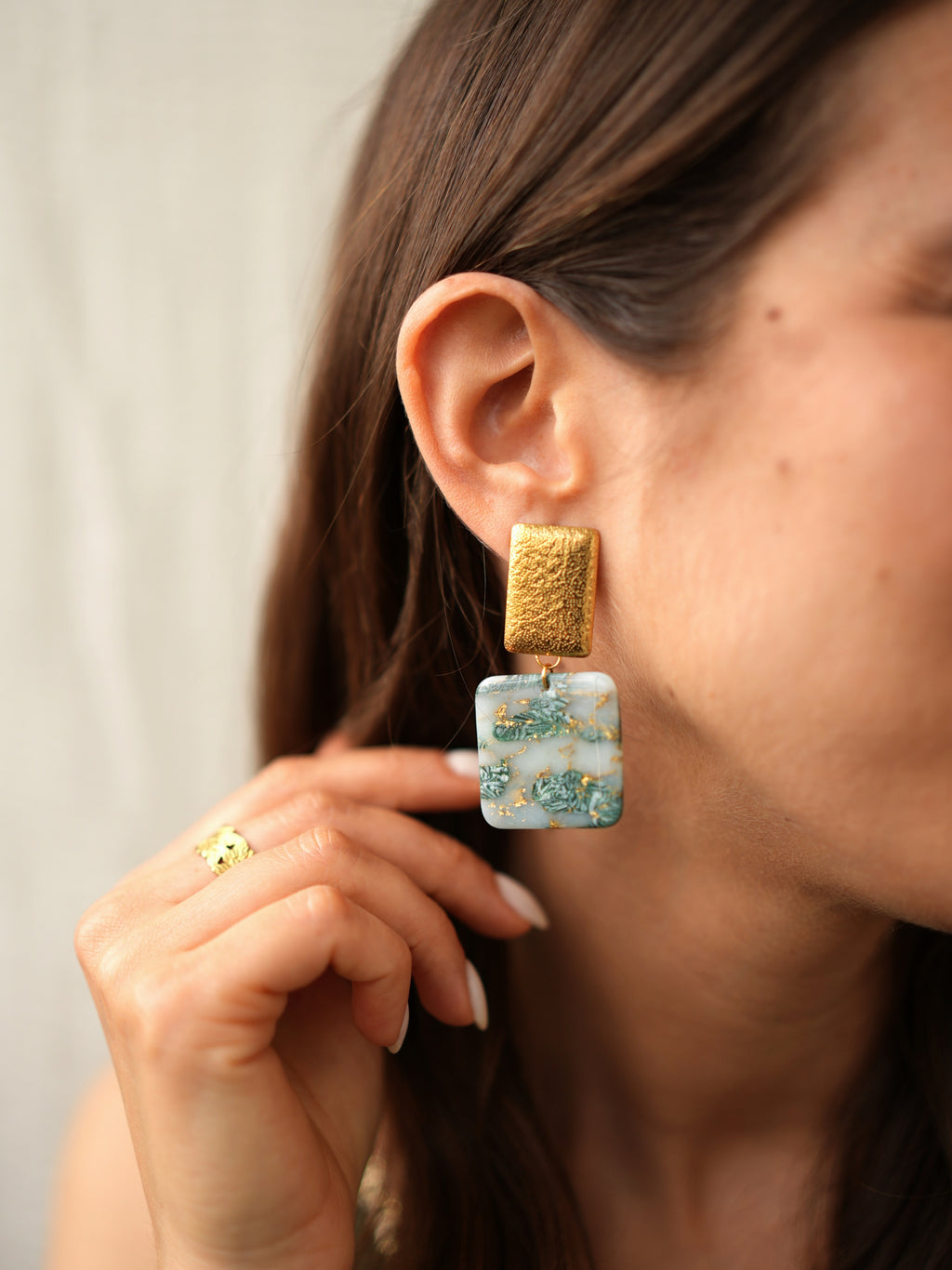 Brincos Beverly Aqua